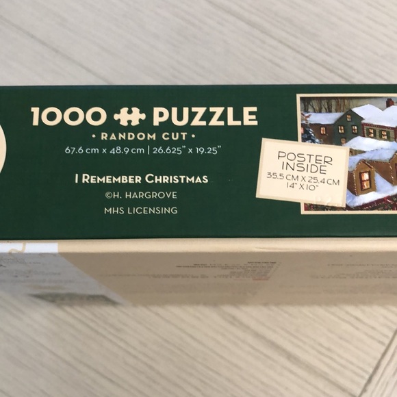 Cobble Hill I Remember Christmas 1000 Piece Puzzle - Picture 7 of 7